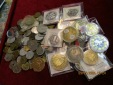 1 Kg Münzen und Medaillen und 2 Sätze Euro Entwürfe Vatikan...