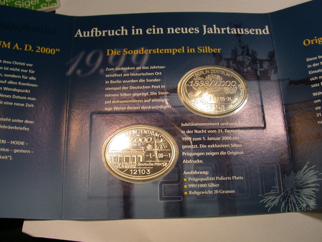  13301 Jahrtausendwende  2 Silbermedaillen 40 Gramm und Briefmarke 2000   