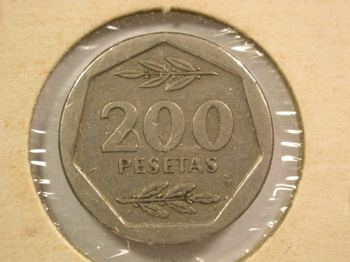  15104 Spanien 200 Pesetas 1987 in sehr schön Orginalbilder   