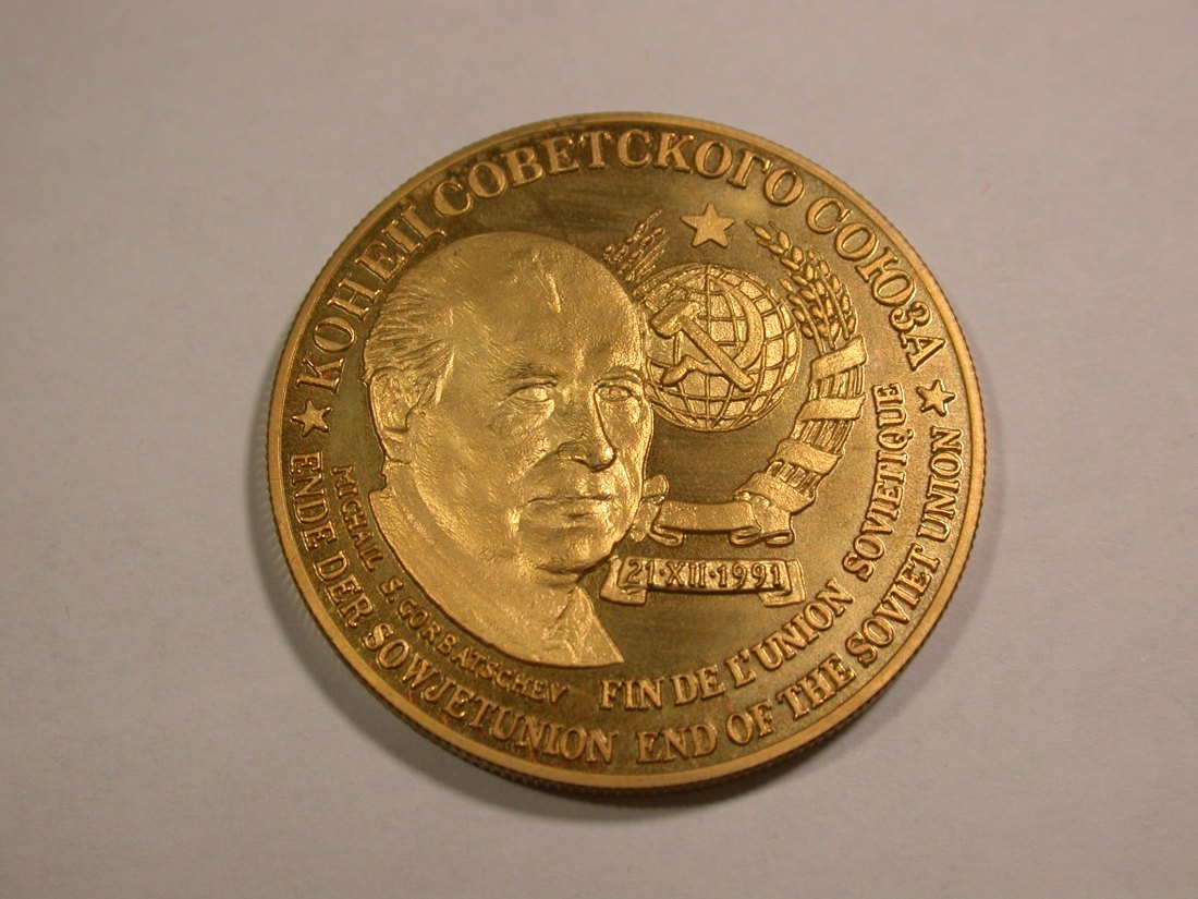  B26 UDSSR/Rußland Gorbatschow hart vergoldet Medaille 40 mm Originalbilder   