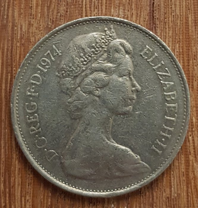  Großbritannien 10 Pence 1974 #565   