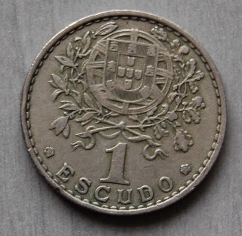  1 Escudo Portugal 1958 KM 578   