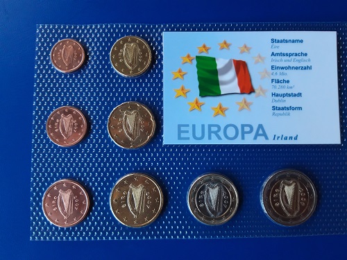  Irland - KMS 1 ct - 2 Euro aus 2007 acht Münzen unzirkuiert in Noppenfolie   