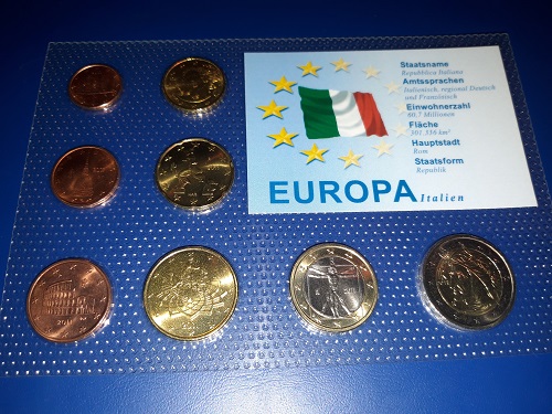  Italien - KMS 1 ct - 2 Euro aus 2011 acht Münzen unzirkuiert in Noppenfolie   