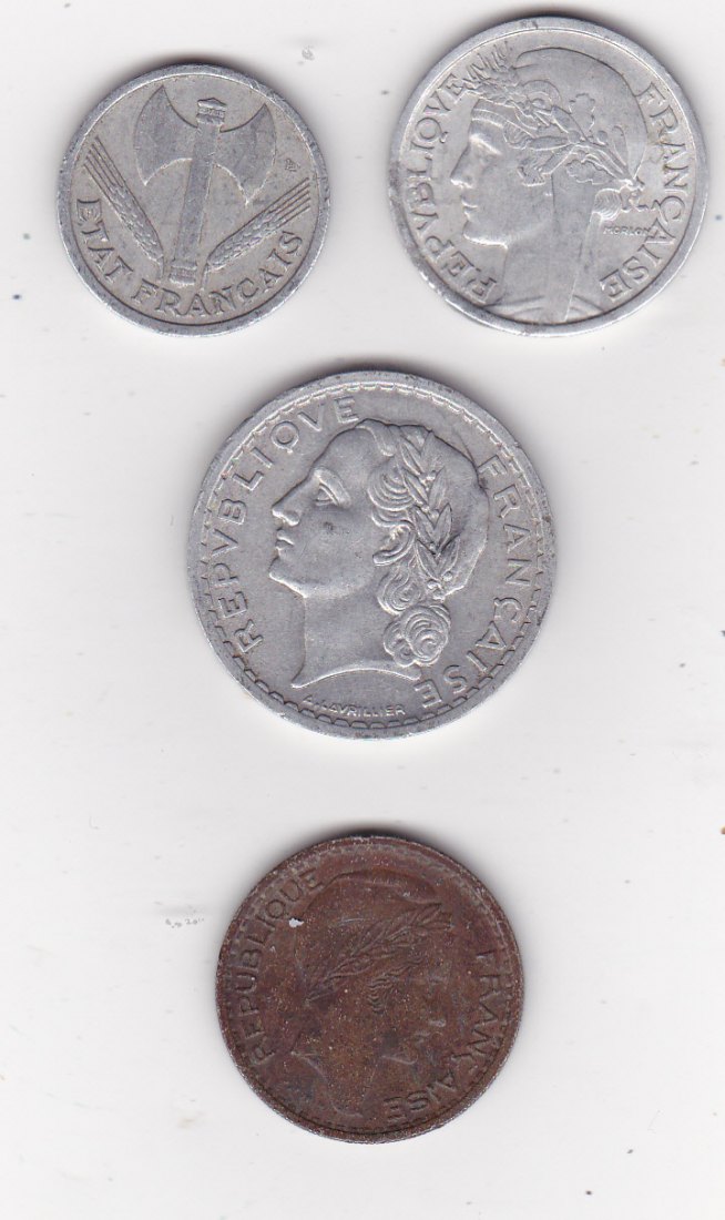  Frankreich, 1 Franc 1942, 2 Franc 1947, 5 Franc 1945, 10 Franc 1948   