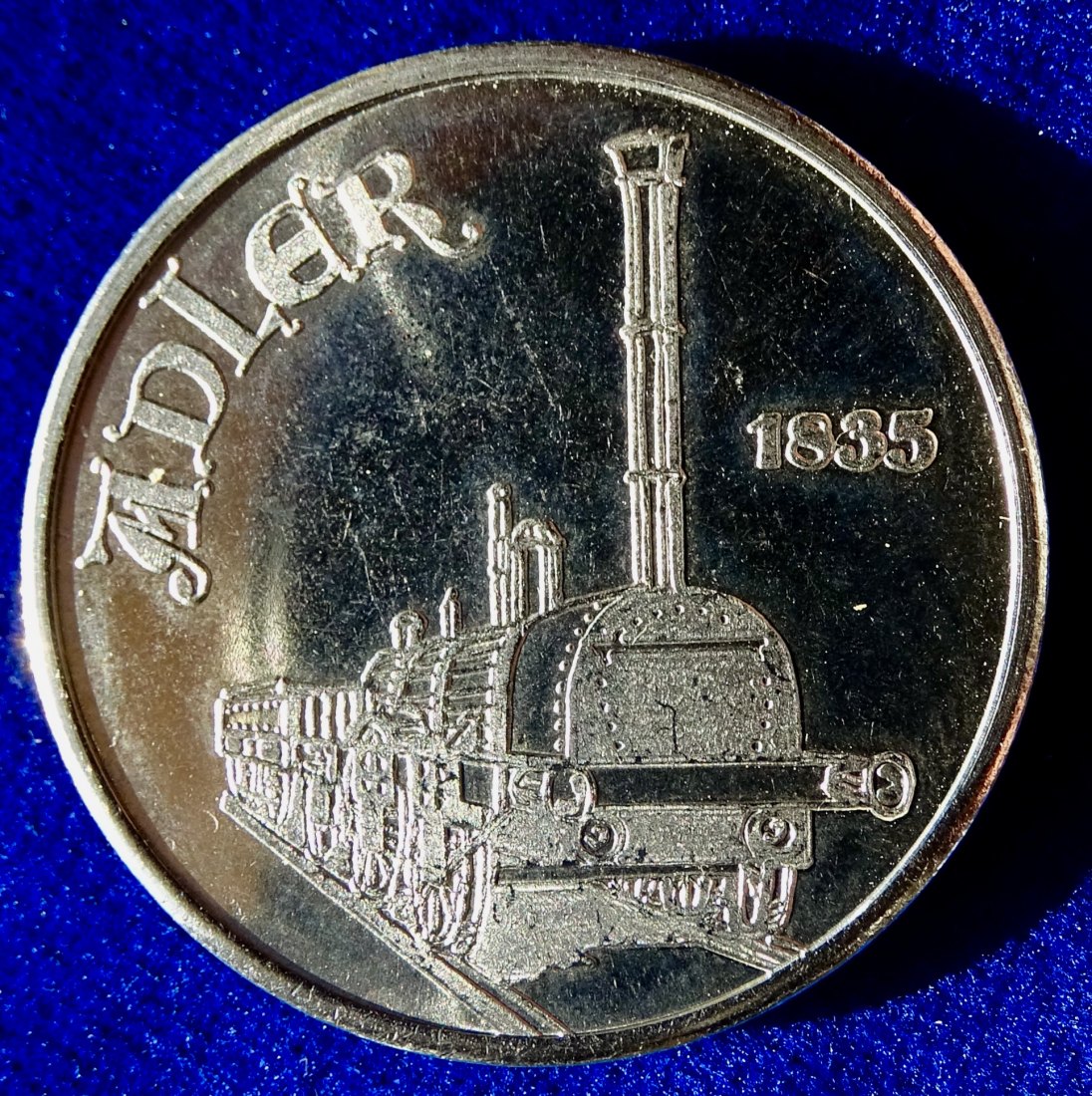  150 Jahre deutsche Eisenbahnen  Medaille 1985 Berlin Adler Lok   