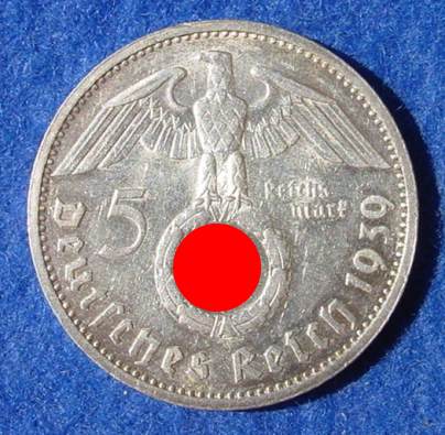  5 Reichsmark 1939-G Hindenburg / Hakenkreuz, Drittes Reich. J. 367. Silbermünze. Sehr gut erhalten.   