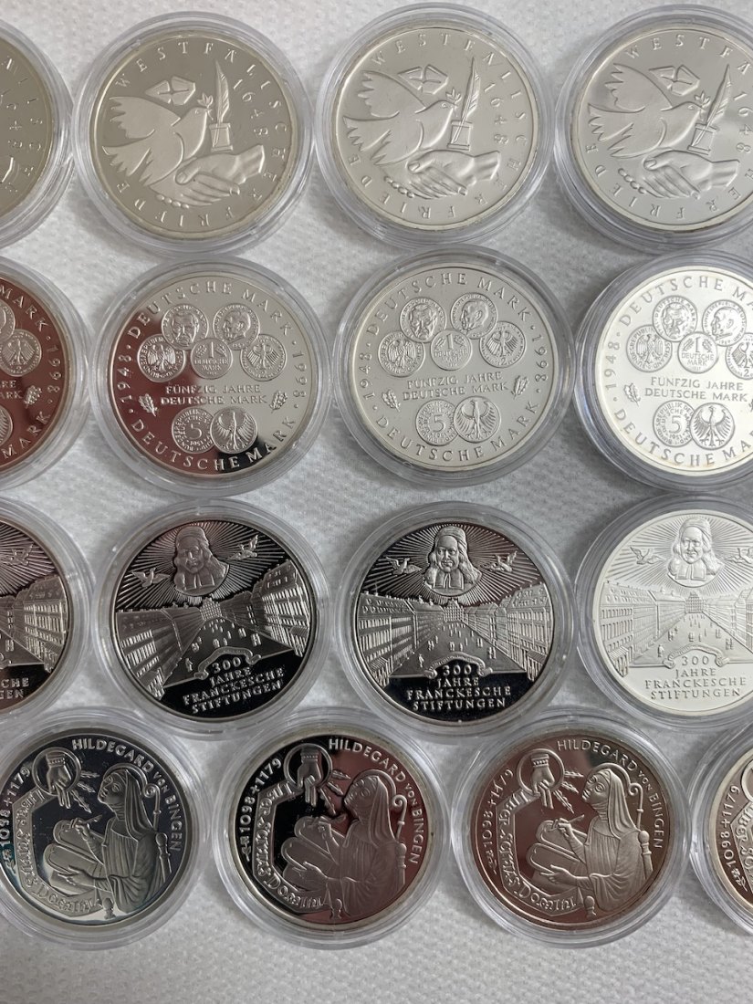  Sammlung BRD 10 DM Gedenkmünzen in Silber 19 Münzen zu 15,5g 925er Silber   