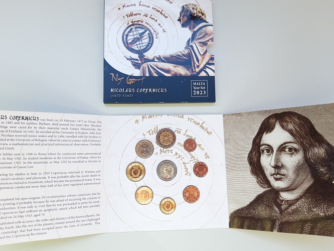 Malta - Kusmünzensatz 2023 - mit der 2 Euro Kopernikus - iim Blister   
