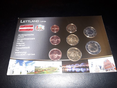  Lettland - KMS 1 ct - 2 Euro aus 2014 acht Münzen unzirkuiert im Blister   