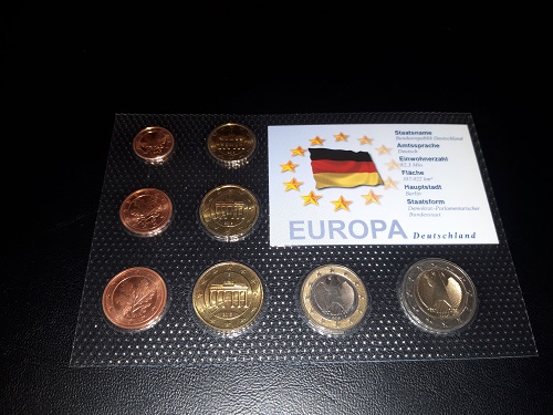  Deutschland - KMS 1 ct - 2 Euro aus 2016 A - Berlin -  acht Münzen unzirkuiert in Noppenfolie   