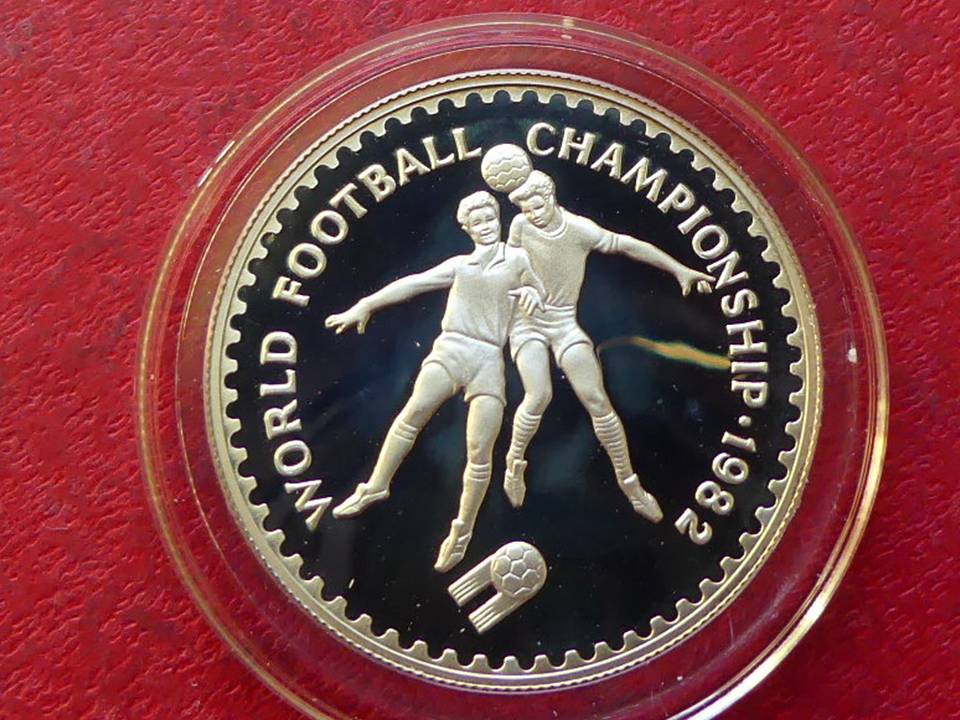  Rarität Silbermünze Lesotho 10 Maloti „Fußball-WM 1982 - Kopfball“, nur 3582 Ex.   