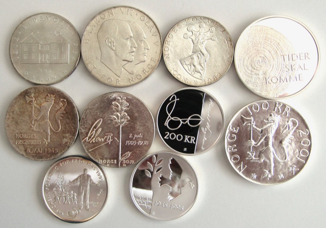  Norwegen: Lot von 10 silbernen Gedenkmünzen, nur beste Qualitäten!! 246,48 gr. bzw. 217,13 gr. FEIN!   
