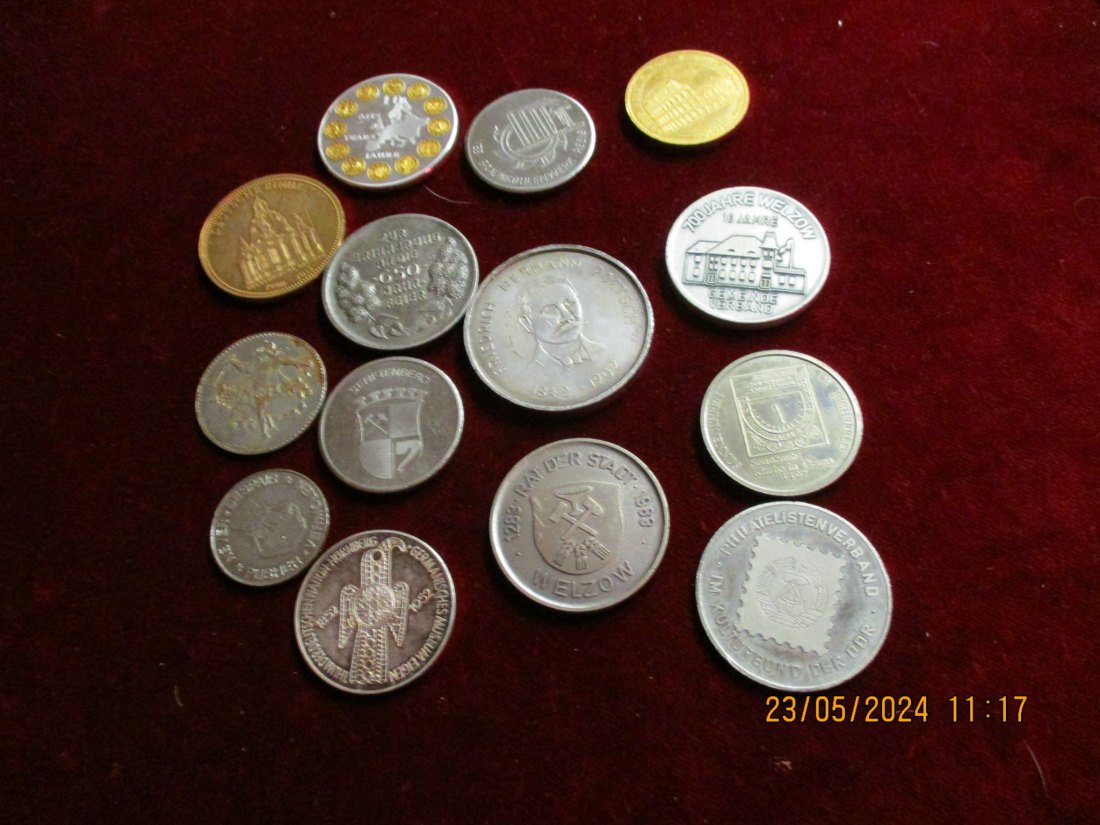  Lot - Sammlung Medaillen 375 Gramm  siehe Foto /ML2   