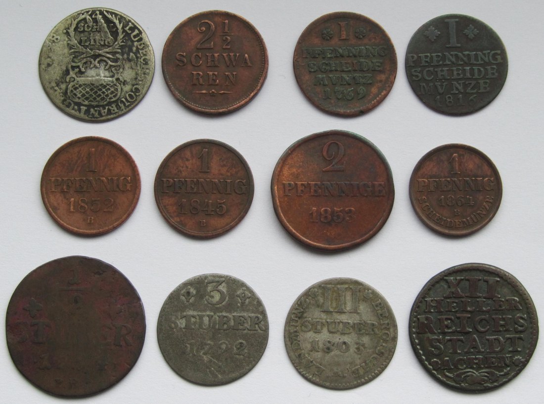  Altdeutschland: Lot aus zwölf verschiedenen Kleinmünzen Nord- & Westdeutschland   
