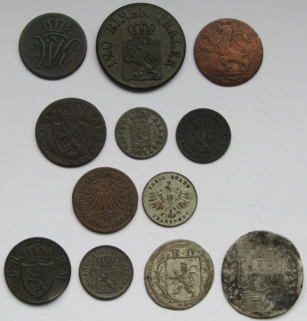  Hessen: Lot aus zwölf verschiedenen Kleinmünzen   