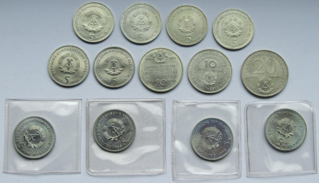 DDR: Lot aus 13 verschiedenen Gedenkmünzen   
