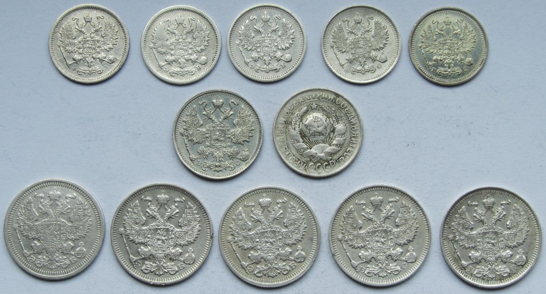  Russland/Sowjetunion: Lot aus zwölf Silberkopeken   
