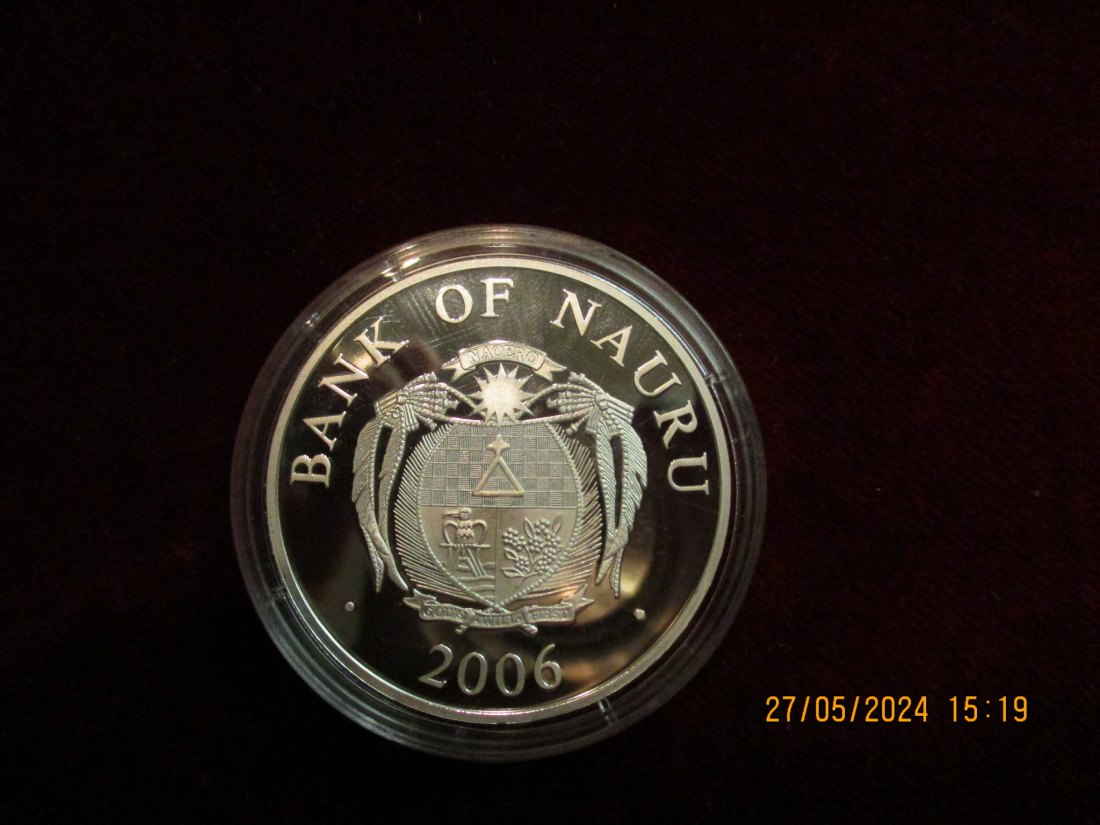  10 Dollars 2006 Nauru Skulpturmünze 999er Silber + 925er Silber /MJ4   