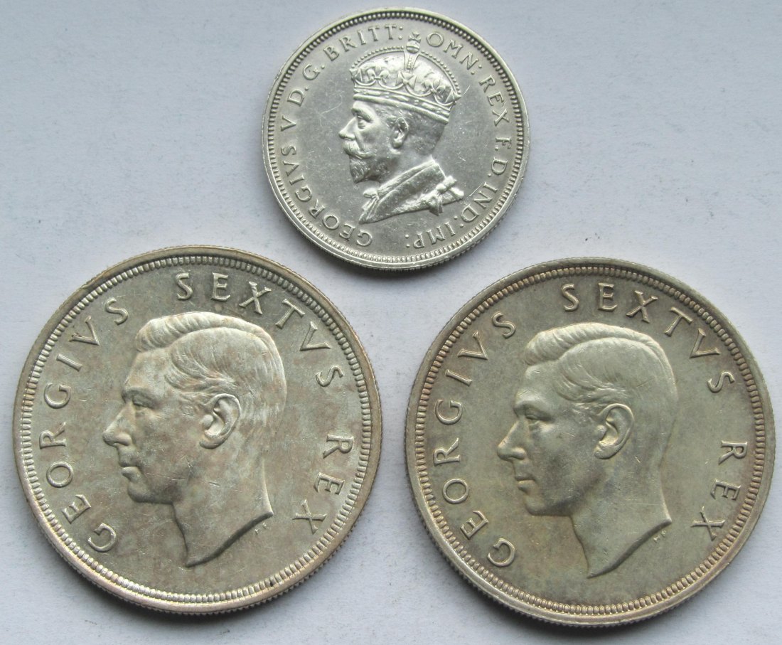 Australien/Südafrika: Lot aus drei Silbermünzen, zusammen 47,2 g Feinsilber   