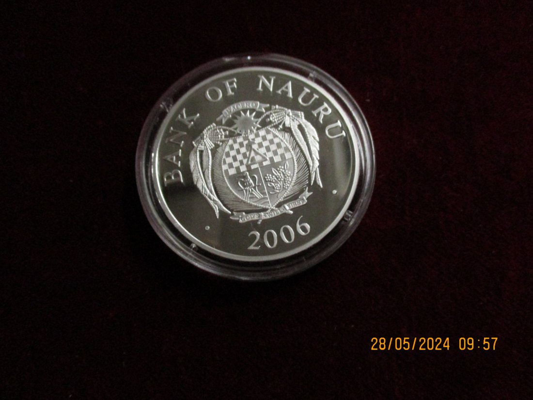  10 Dollars 2006 Nauru Skulpturmünze 999er Silber + 925er Silber /MJ29   