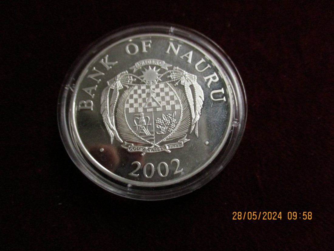  10 Dollars 2002 Nauru Skulpturmünze 999er Silber + 925er Silber /MJ31   