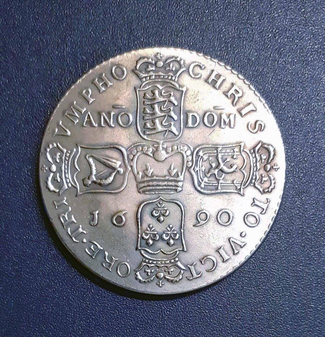  044. Nachprägung Crown 1690 England Irland James II. Gunmoney   