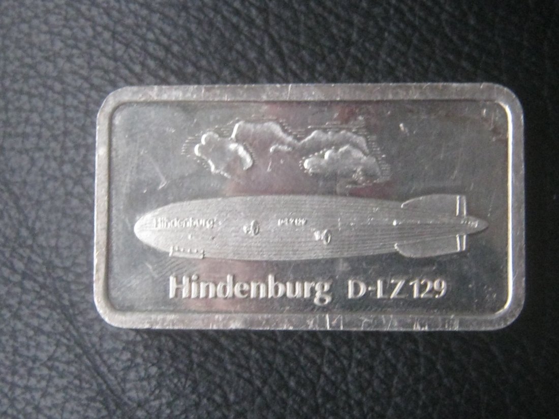  1 Unze Silber Zeppelin Hindenburg D-LZ 129; ein legendärerer Motivbarren mit dem berühmten Zeppelin   