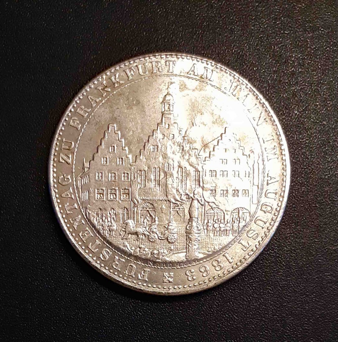  317. Nachprägung Taler 1863 Stadt Frankfurt mit Randprägung   