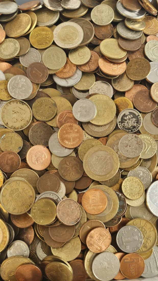  Ca. 14 Kg Münzen meist Europa ca 1950 - ca 2020   