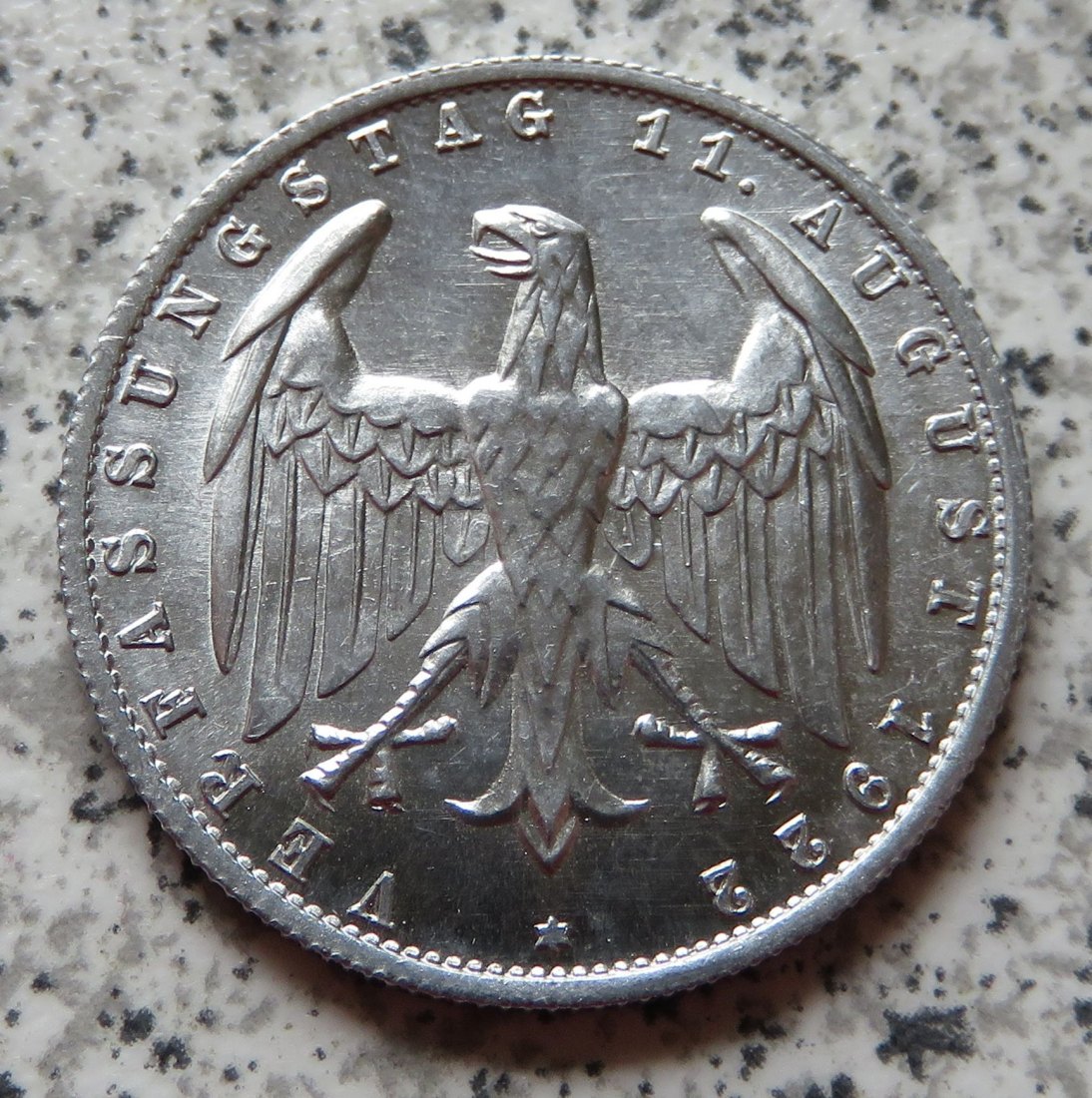  Weimarer Republik 3 Mark 1922 A, mit Umschrift   