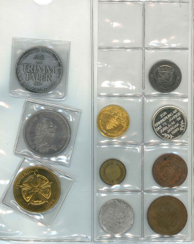  Lot Marken/ Münzen; 10 Stück   