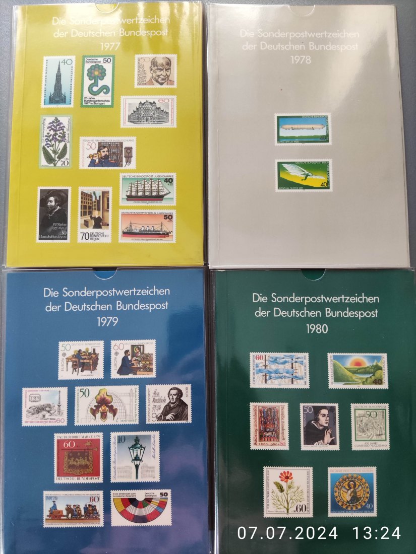  Briefmarken Jahrbücher der Deutschen Bundespost 1977 - 1980 mit Schwarzdrucken   