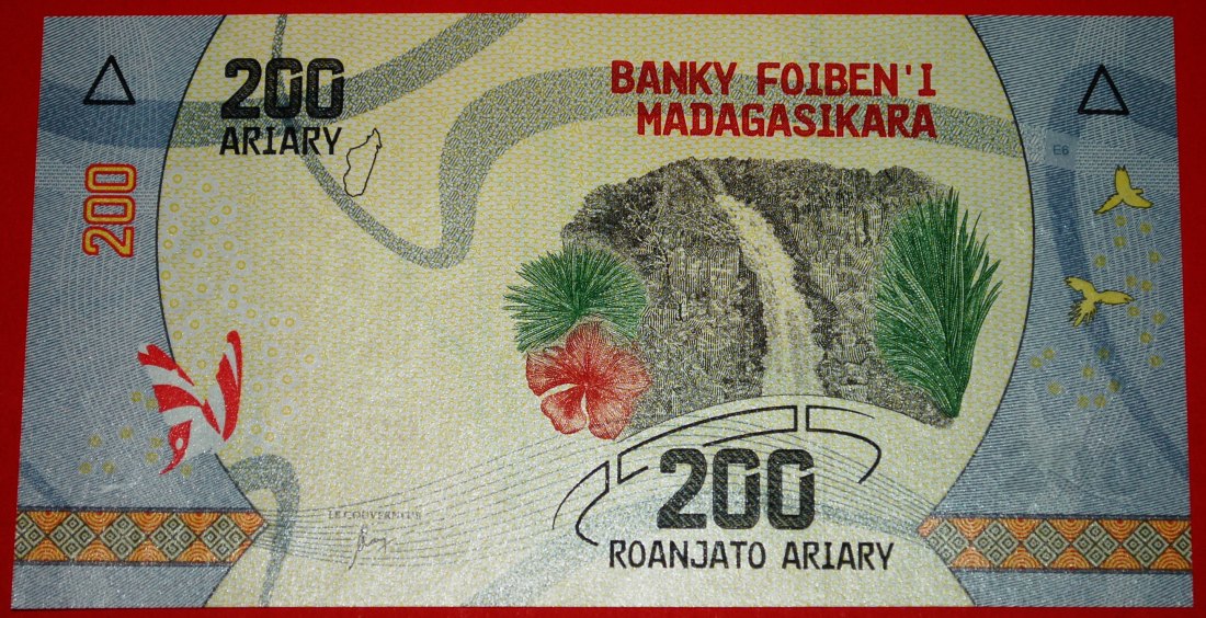  *GERMANY:MADAGASCAR★200 ARIARY ND (2017-2022) BUTTERFLY, ZEBU AND TURTLE★UNC★LOW START ★ NO RESERVE!   