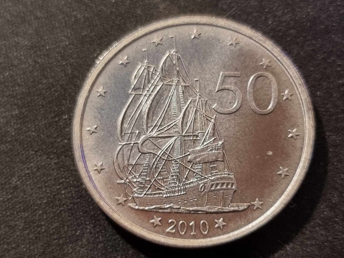  Cook Islands 50 Cent 2010 STG   