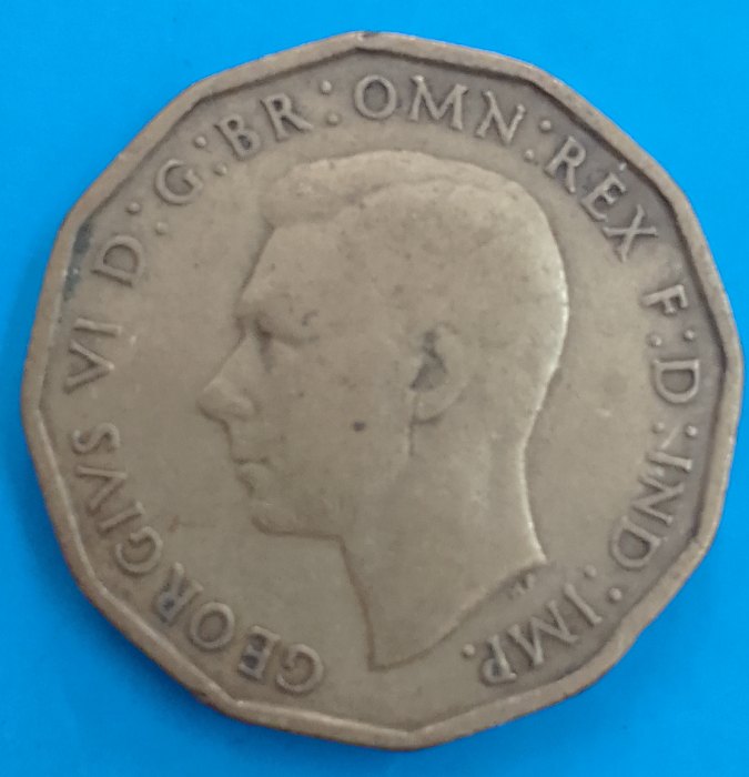  European  coin KING GEORGE 6TH YEAR 1941  3 pence circulated   