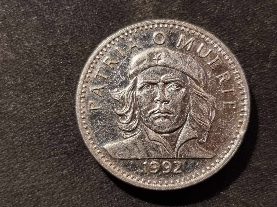  Kuba 3 Pesos 1992 VZ   