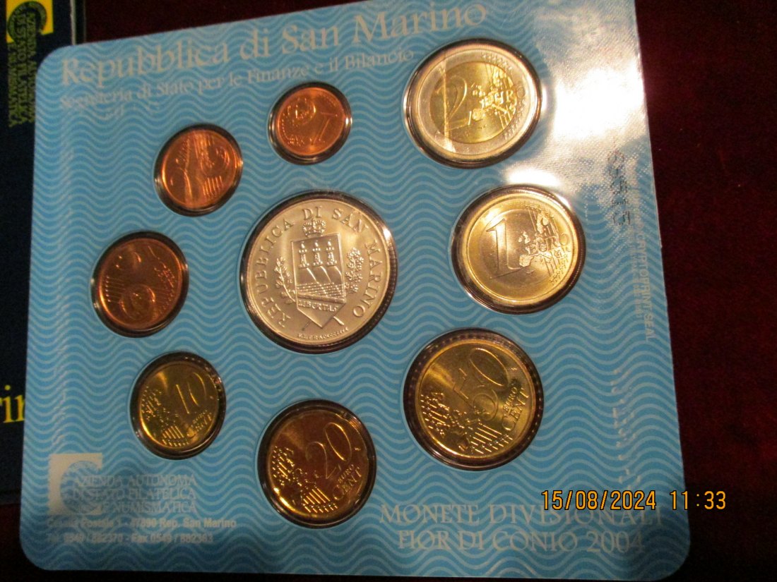  Euro Satz San Marino 2004 mit 5 Euro Silbermünze 825er im Blister   