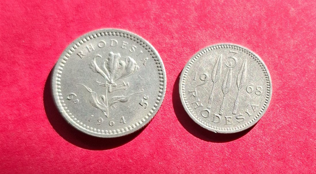  RHODESIEN 5c 1964 (6d) & 3 Pence 1968  ***fast unzirkuliert***   