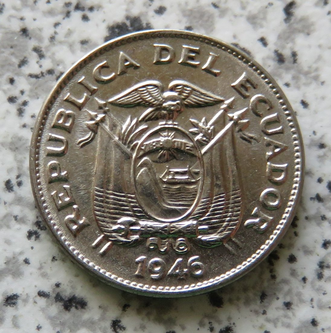  Ecuador 5 Centavos 1946   