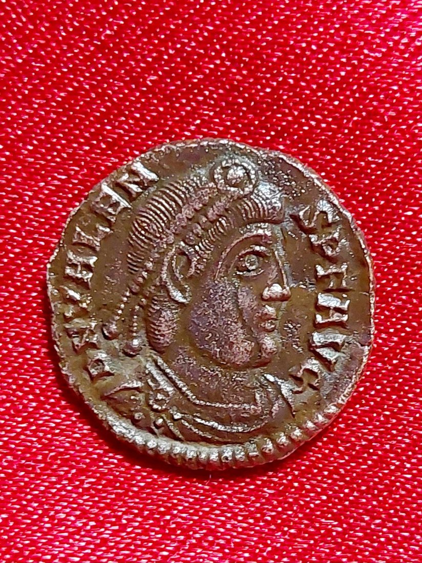  Roman Imperial coins - VALENS FOLLIS   