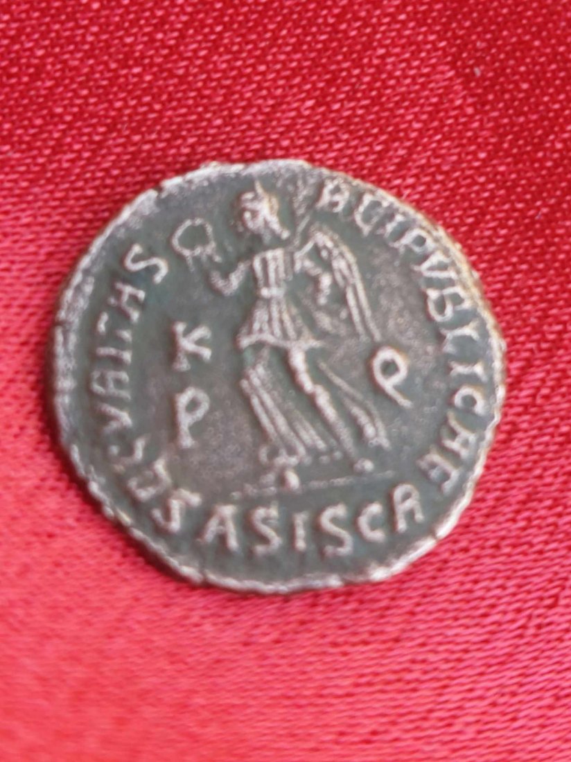  Roman Imperial coins - VALENS FOLLIS   