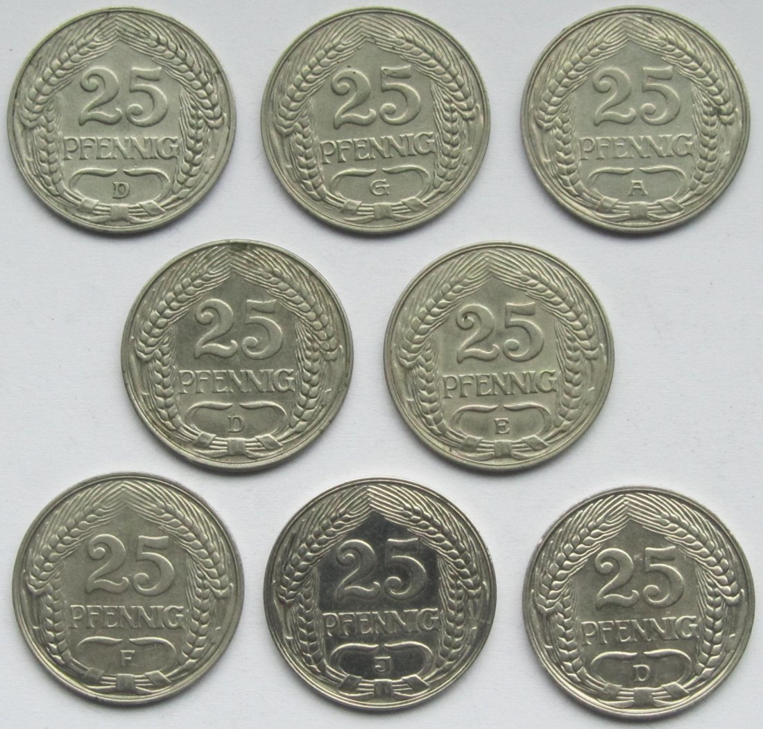  Kaiserreich: Acht verschiedene 25 Pfennig   