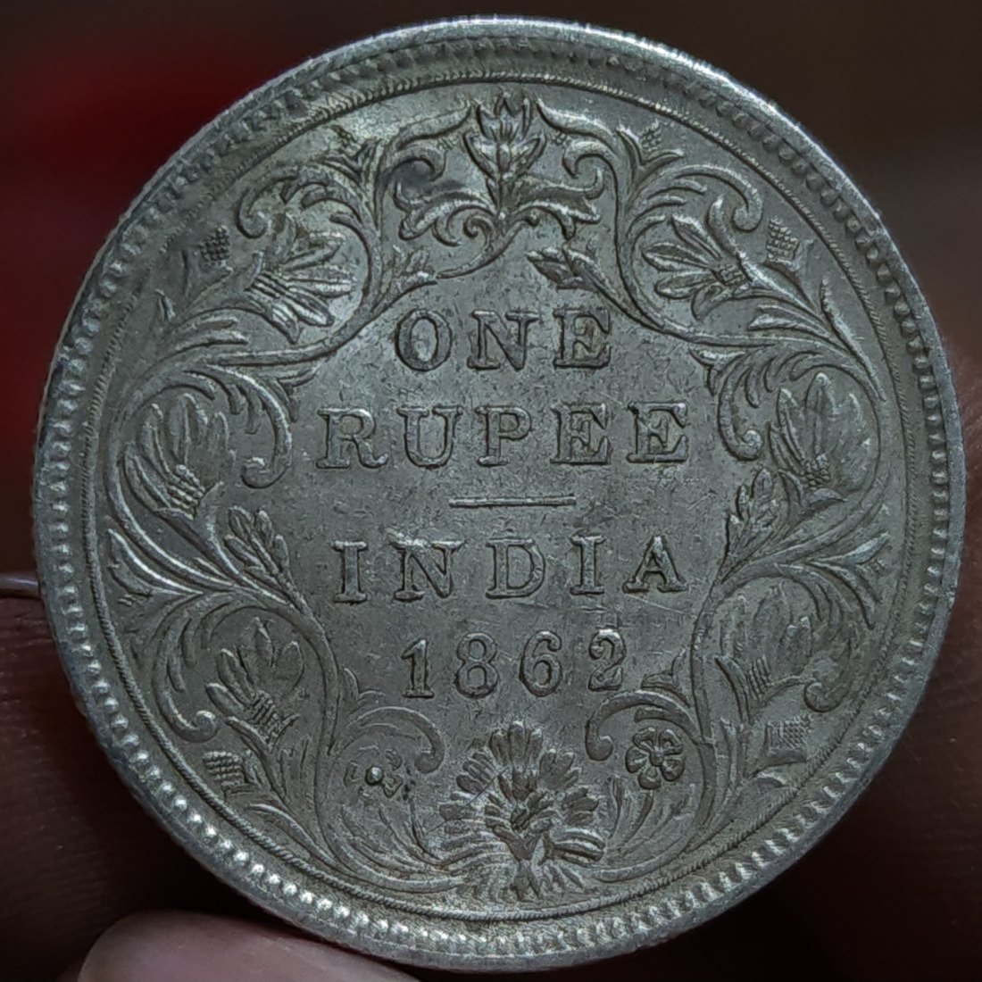  British India Silver rupee Vicroria 1862 (Madras Mint) High Grade   