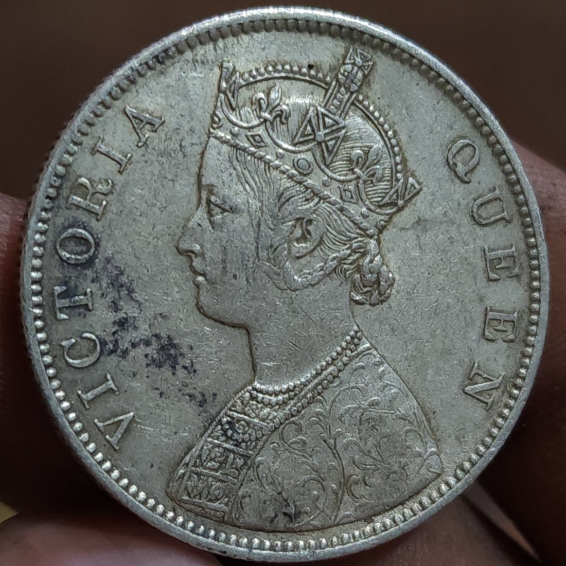  British India Silver rupee Vicroria 1862 (Madras Mint) High Grade   