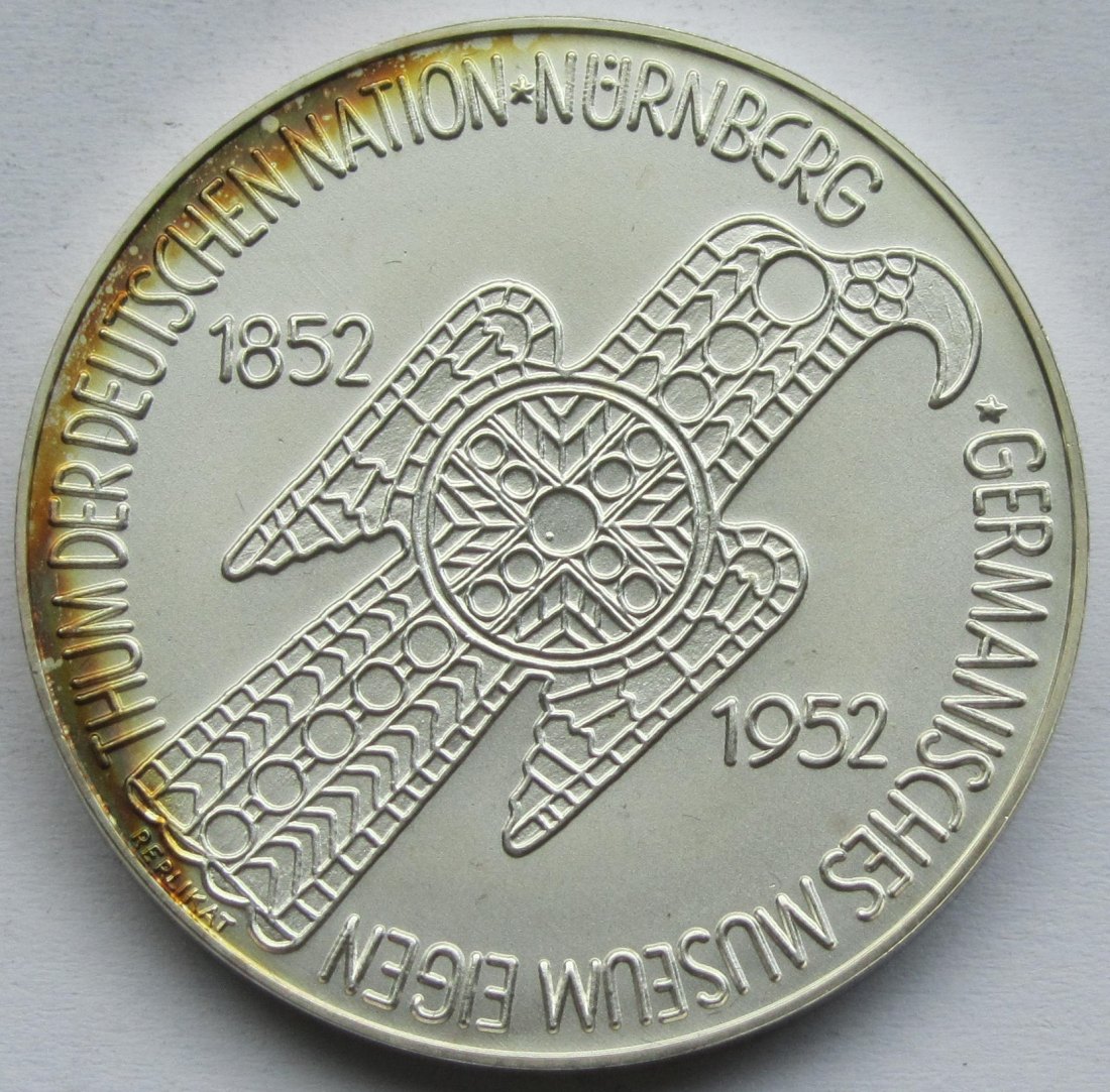  Silberunze Germanisches Museum 1992   