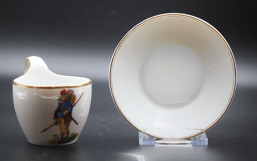  Tasse und UT , KPM Berlin, ca. 1837, Q-25   