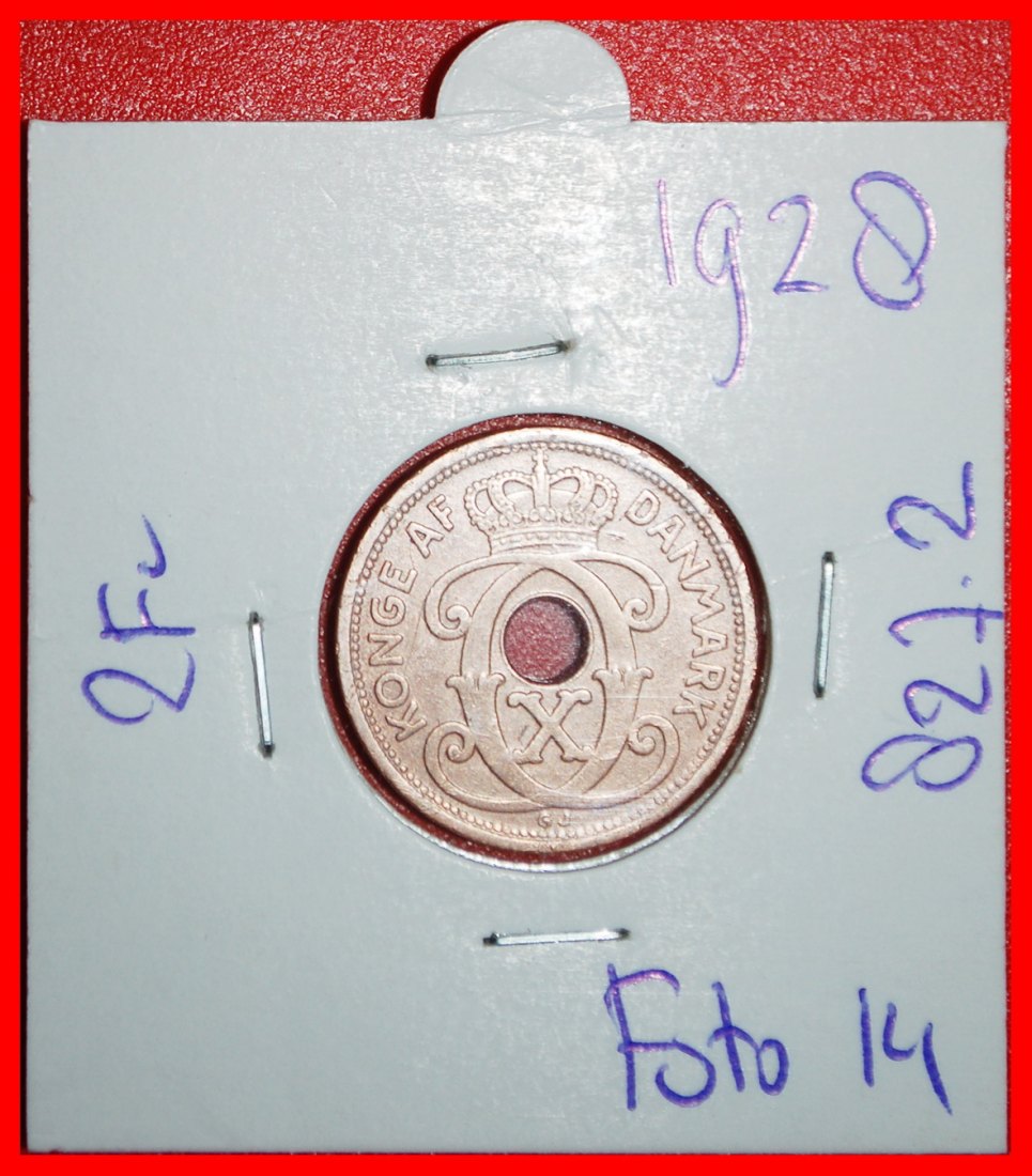  Ⰶ HOLE (1926-1940): DENMARK ★ 2 ORE 1928! CHRISTIAN X (1912-1947)! IN HOLDER★LOW START ★ NO RESERVE!   