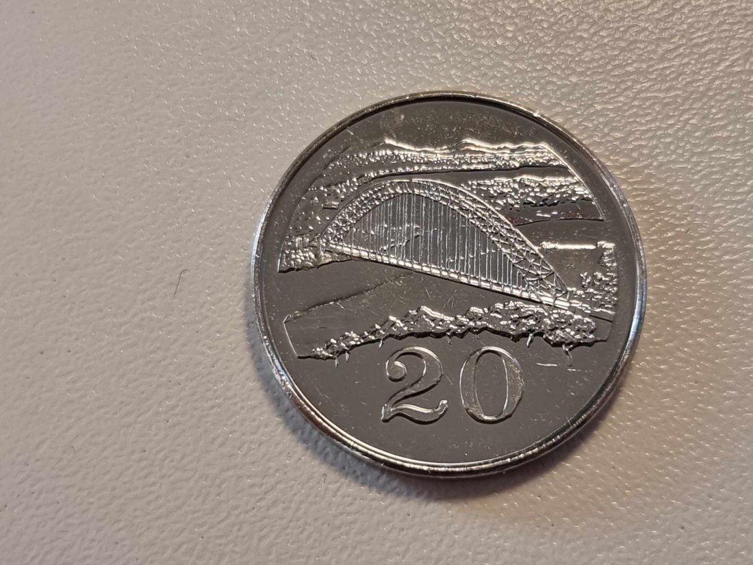  Zimbabwe 20 Cents 2002 STG   