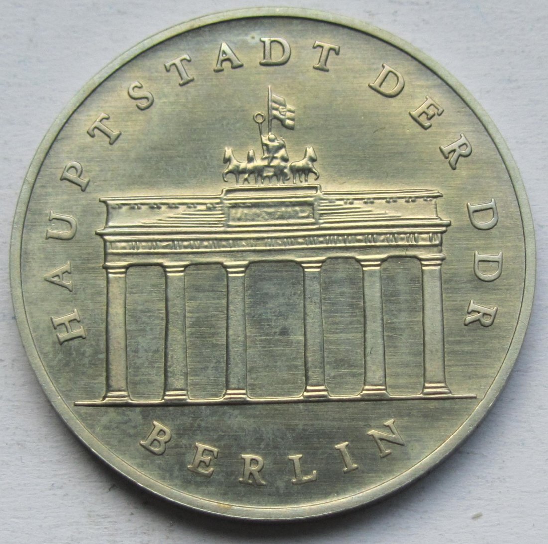  DDR: 5 Mark Brandenburger Tor 1989   